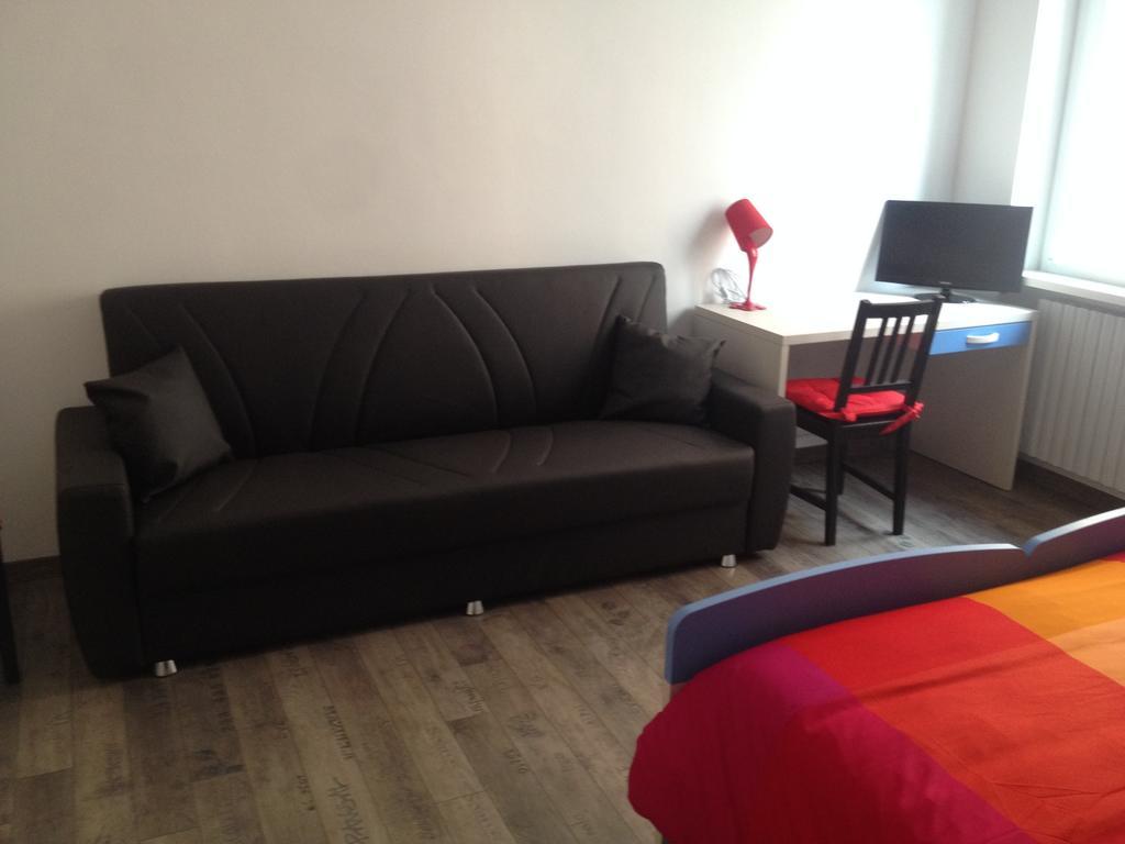 Grandi Cime Guest House Lecco Bilik gambar