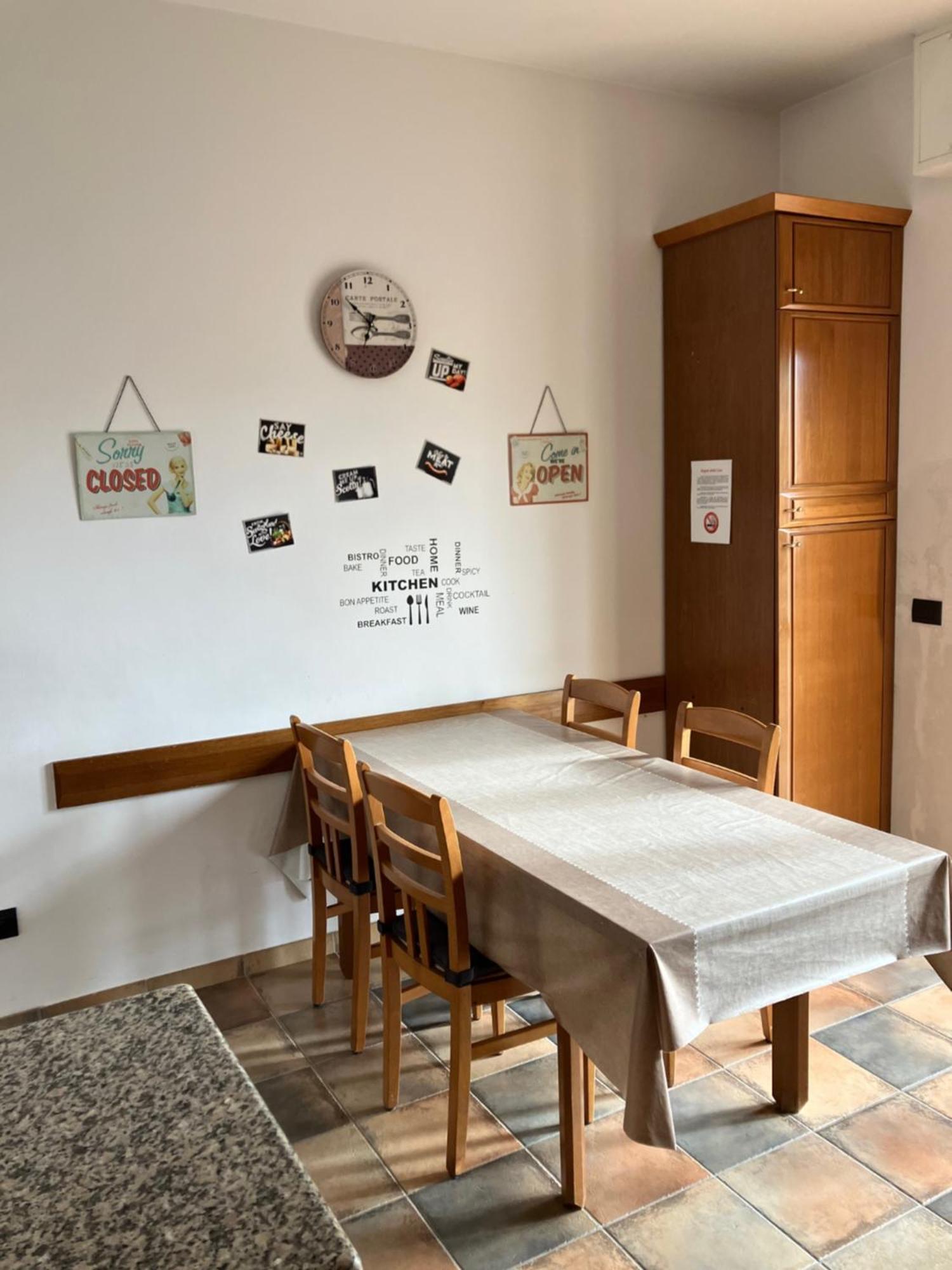 Grandi Cime Guest House Lecco Luaran gambar