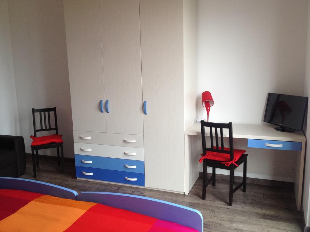 Grandi Cime Guest House Lecco Bilik gambar